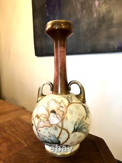 Ancien Joli Vase En Opaline A Décor De Fleur, Émaillage, Art Nouveau