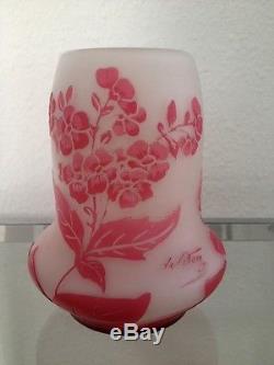 Ancien Vase Art Nouveau Vers 1910 En Pate De Verre Signee De Vez Pantin