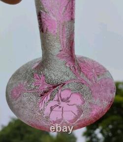 Ancien Vase Baccarat Églantier Rose Dégagé à L'acide Circa 1900 Art Nouveau