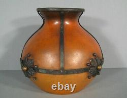 Ancien Vase Boule Style Art Nouveau Verre Coloré Monture Fer Forgé Signé Val