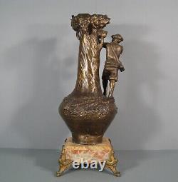 Ancien Vase Régule Style Art Nouveau Signé Omerth Décor Jeune Chasseur Et Oiseau