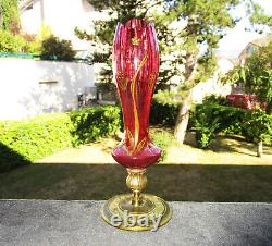 Ancien superbe vase Art Nouveau en bronze et verre émaillé rehaussé à l'or fin