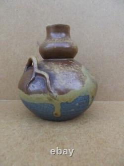 Ancien vase en grés émaillé céramique Eugéne LION (1867/1945) art nouveau signé