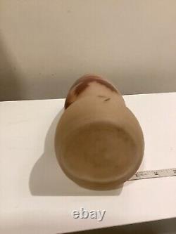 Ancien vase en verre émaillé d'art français Ely. Art Nouveau. 8.5. Signé