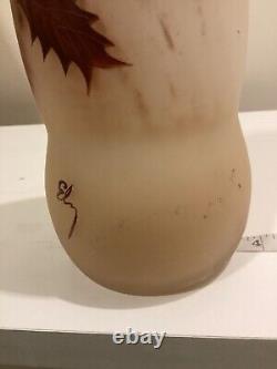 Ancien vase en verre émaillé d'art français Ely. Art Nouveau. 8.5. Signé