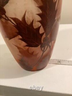Ancien vase en verre émaillé d'art français Ely. Art Nouveau. 8.5. Signé
