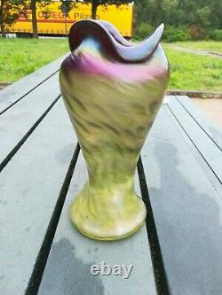 Ancien vase irisé de johan Loetz (dans son catalogue), art nouveau