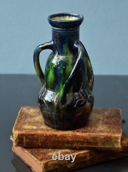 Art Nouveau Flamish Pottery Thulin Vase Glacé Tons Bleus et Verts sh torsadé