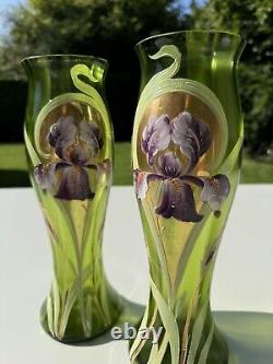 Art Nouveau Paire De Vases En Verre Décor D'iris Émaillé