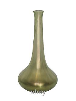 Art nouveau Loetz Très grand vase en verre soufflé irisé H. 40 cm TBE