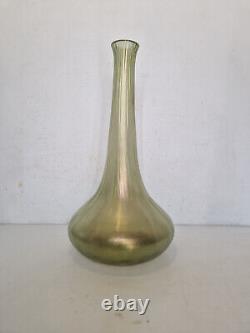 Art nouveau Loetz Très grand vase en verre soufflé irisé H. 40 cm TBE