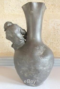 Auguste Moreau grand vase étain art nouveau pecheur