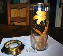BACCARAT Vase en cristal et or, Art nouveau, décor d'iris Old gilded crystal