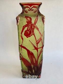 Baccarat Vase Art Nouveau Au Décor Des Orchidées