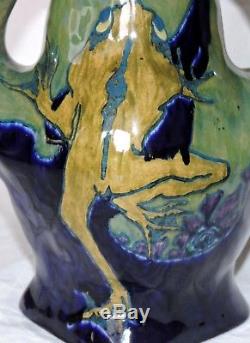 Beau Vase Art Nouveau En Ceramique De Rozenburg Den Haag Holland Jugenstil