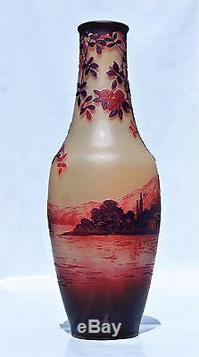 Beau Vase DE VEZ Camille Tutré de Varreux Devez Pâte de Verre Gravé Art Nouveau