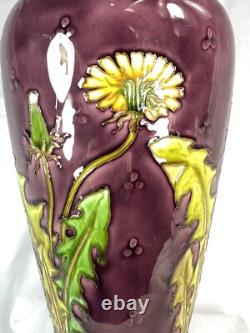 Beau ancien vase en céramique signé Sèvres art nouveau
