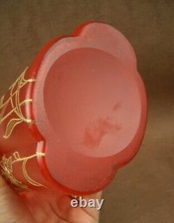 Bel Ancien Vase En Verre Emaille A L'or Art Nouveau Decor Oeillets