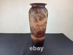 Belle TAILLE VASE DÉGAGE À L ACIDE. RICHARD BURGSTHAL. ART NOUVEAU. VERS 1920