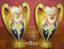 Belle paire de vases art nouveau en barbotine