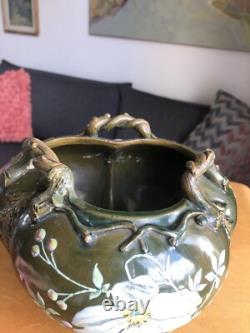 Cache Pot / Vase Style Art Nouveau Tripode & Trilobé, Riche Motif Floral