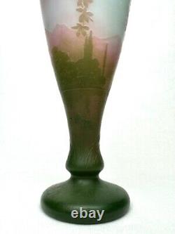 Camille Trutie De Varreux de Vez Vase à Décor Paysage Lacustre