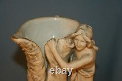 Céramique Royal Dux vase jeune fille art nouveau jugendstil