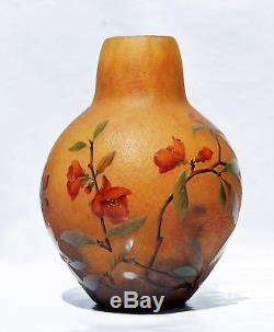 DAUM NANCY GROS Vase Cognassier du Japon Pâte de Verre Gravé Émaillé Art Nouveau