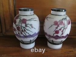 DAUM Paire de vases décor japonisant (ART NOUVEAU)