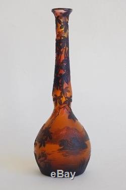 De Vez / Cristalleries de Pantin, vase à long col, signé, parfait état