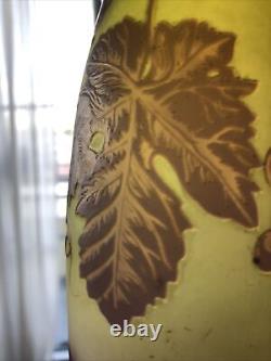Degue 1920 Vase Art Deco Nouveau Pate Verre dégagé acide Gallee Daum Muller