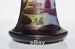 EMILE GALLÉ Beau Vase à décor de Nénuphars Pâte de Verre Gravé ART NOUVEAU