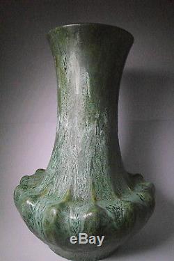 Emile Decoeur (1876-1953) Grand vase art nouveau en grès