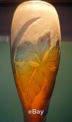 Emile Gallé rare vase art nouveau iris travail à la roue