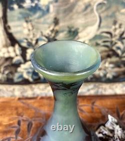 Émile Gallé Grand Vase Bulbe (36 Cm) à Décor De Vignes, Art Nouveau