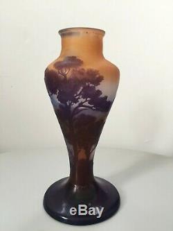 Emile Gallé Nancy, joli vase paysage montagnes Art Nouveau