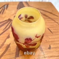 Emile Gallé, Petit Vase A Decor De Cerisier Orange Pate De Verre Art Nouveau