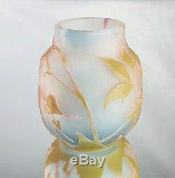 Emile Gallé Rare Vase à décor Cur de Marie Pâte de Verre Gravé ART NOUVEAU