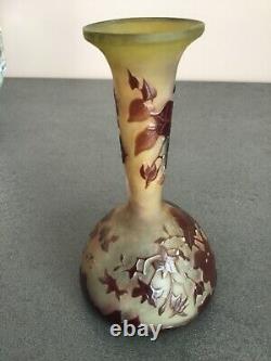 Emile Galle Superbe Vase Art Nouveau Soliflore Feuille De Vigne Grimpante