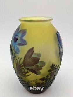 Emile Gallé Vase En Pte De Verre Jaune Fleurs De Crocus Bleues Art Nouveau