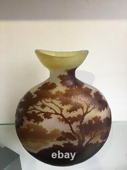 Émile Gallé Vase Paysage Lacustre Époque Art Nouveau Daum Legras