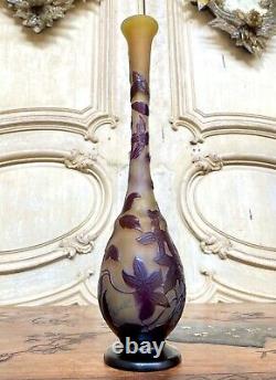 Émile Gallé Vase Soliflore A Decor De Clematites, Pate De Verre Art Nouveau