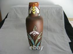 Étonnant vase grès rehaussé d'émaux art nouveau décor abeille Clairefontaine