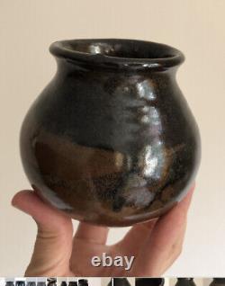 Eugène Lion Vase Boule en grès Signé Art Nouveau Antique Collection St Amand