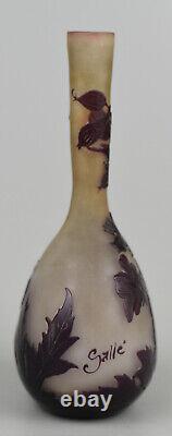 Gallé Vase soliflore Verre multicouches dégagé à l'acide ca 1900/1920