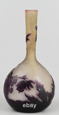 Gallé Vase soliflore Verre multicouches dégagé à l'acide ca 1900/1920