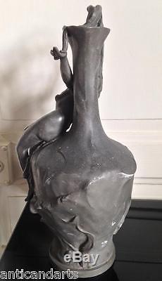 Grand Vase Aiguiére en Etain Art nouveau femme signé A. BARYE