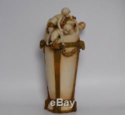 Grand Vase Art Nouveau Royal Dux Bohemia Decor Amour Et Tete De Belier C2496