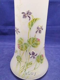 Grand Vase Art Nouveau en verre givré au décor de fleurs émaillées legras