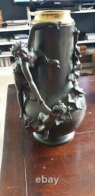 Grand Vase En Etain Art Nouveau Jugenstil Surement Jean Garnier Art Nouveau 36cm